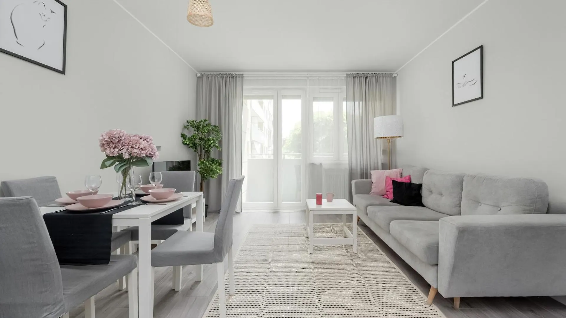 Jasny Apartament Blisko Starego Miasta We Wroclawiu By Rent Like Home location