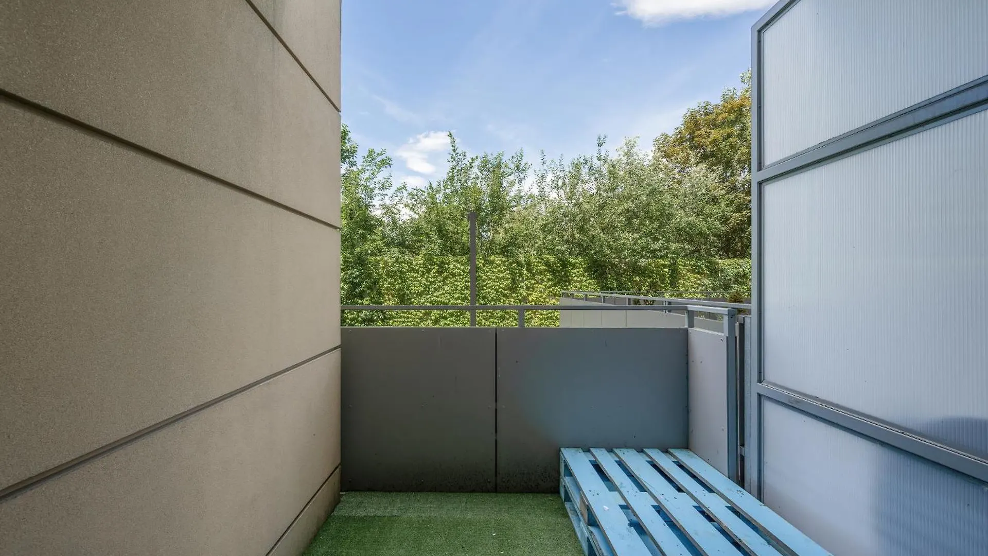 Jasny Apartament Blisko Starego Miasta We Wroclawiu By Rent Like Home Poland